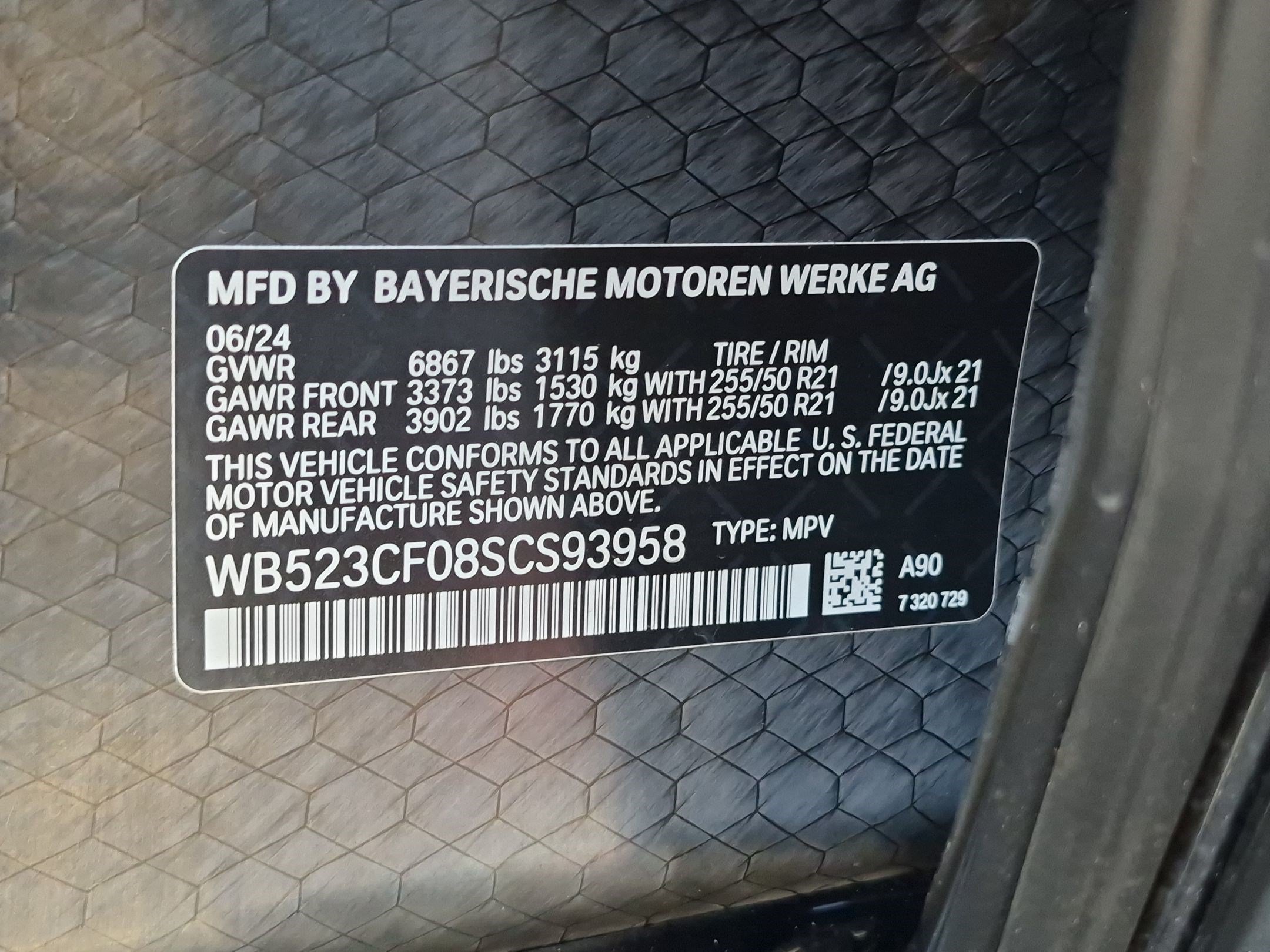 Certified 2025 BMW iX xDrive50 AWD/4WD image 34