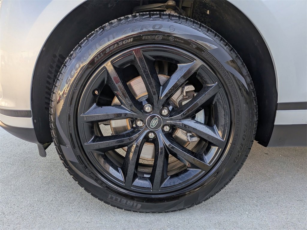 Used 2024 Land Rover Range Rover Velar S image 31