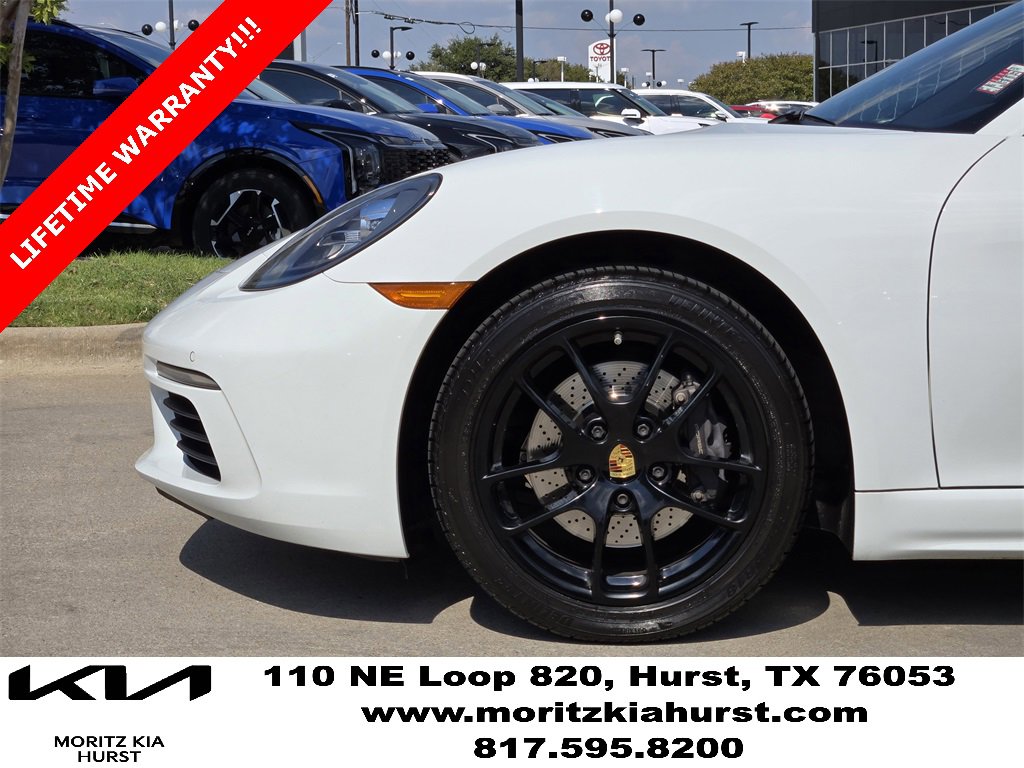 Used 2018 Porsche 718 Cayman image 14