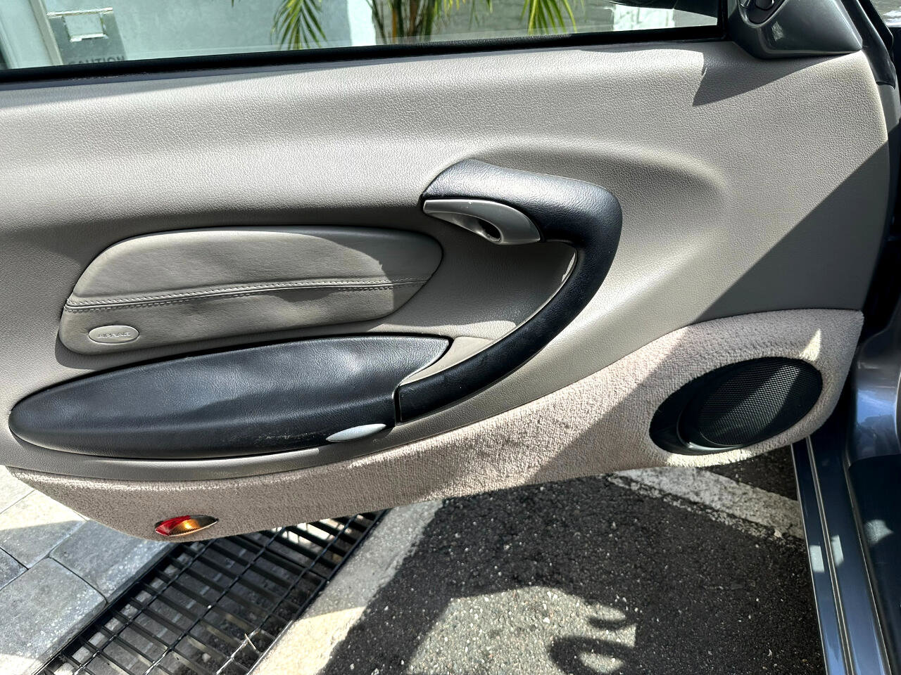 Used 2001 Porsche 911 Carrera image 22