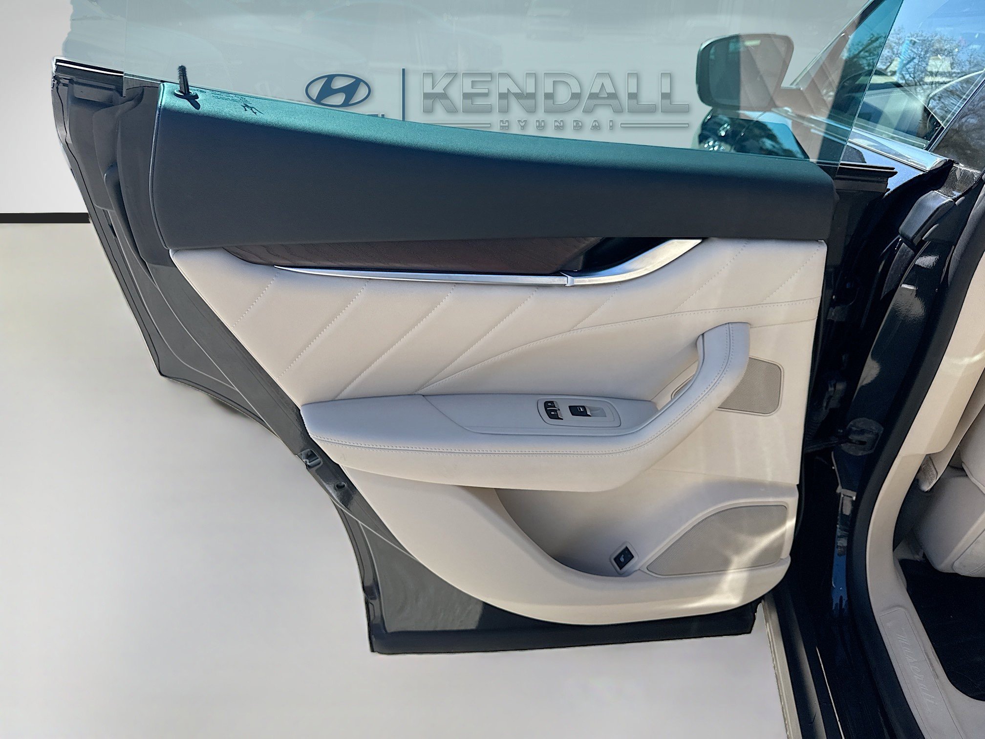 Used 2022 Maserati Levante GT image 24