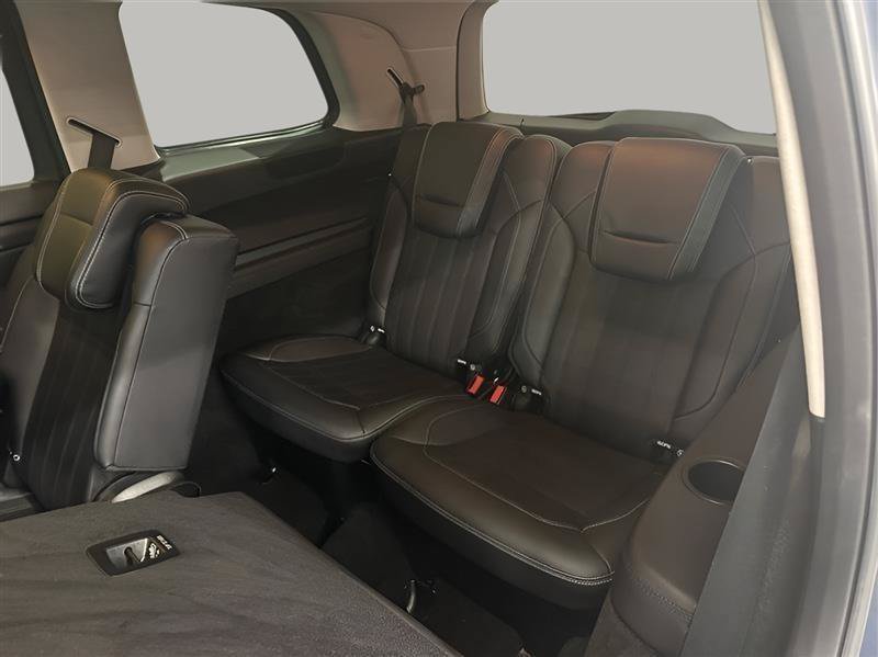 Used 2016 Mercedes-Benz GL 320 BlueTEC 4MATIC image 14