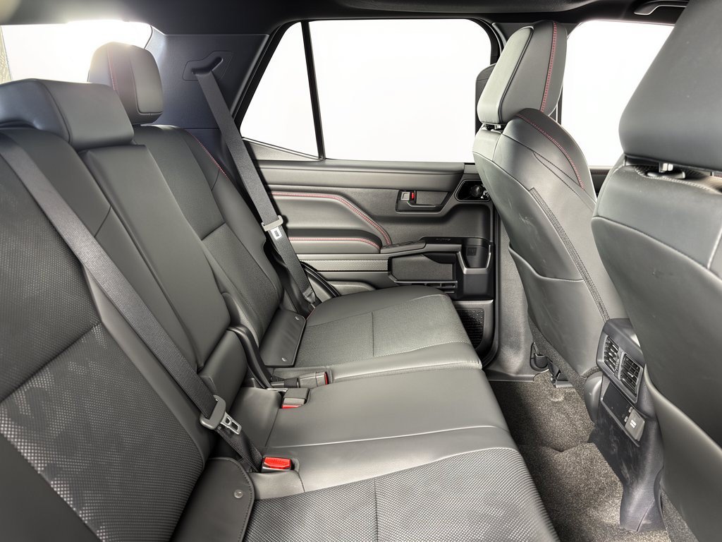 Used 2025 Toyota 4Runner TRD Pro AWD/4WD image 29