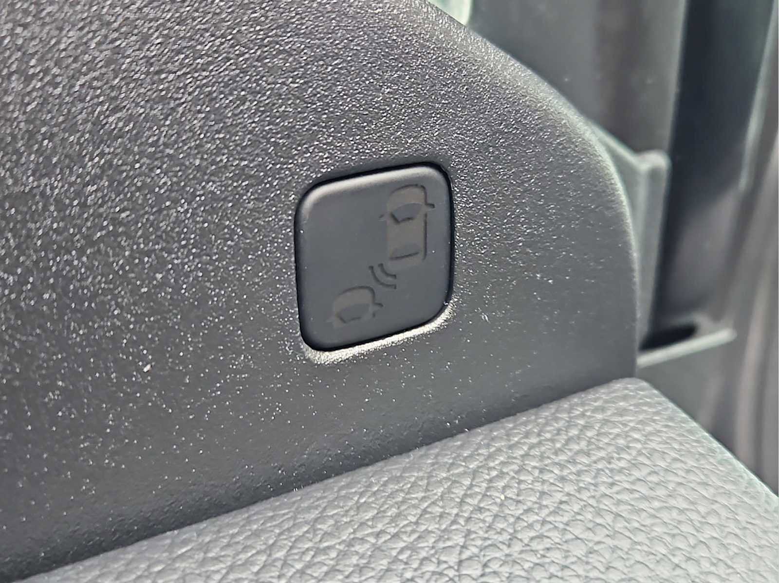 Used 2024 Honda Ridgeline Sport image 14