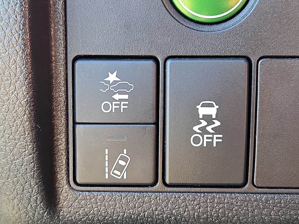 Used 2021 Honda HR-V EX-L image 28