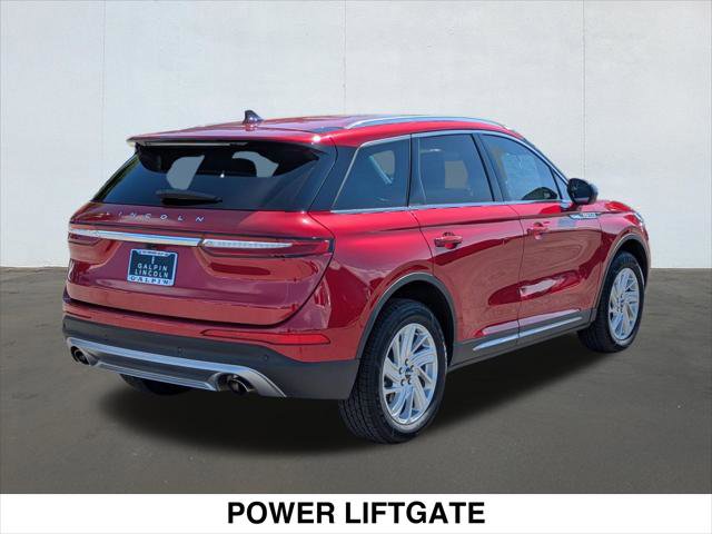 Certified 2022 Lincoln Corsair FWD image 5