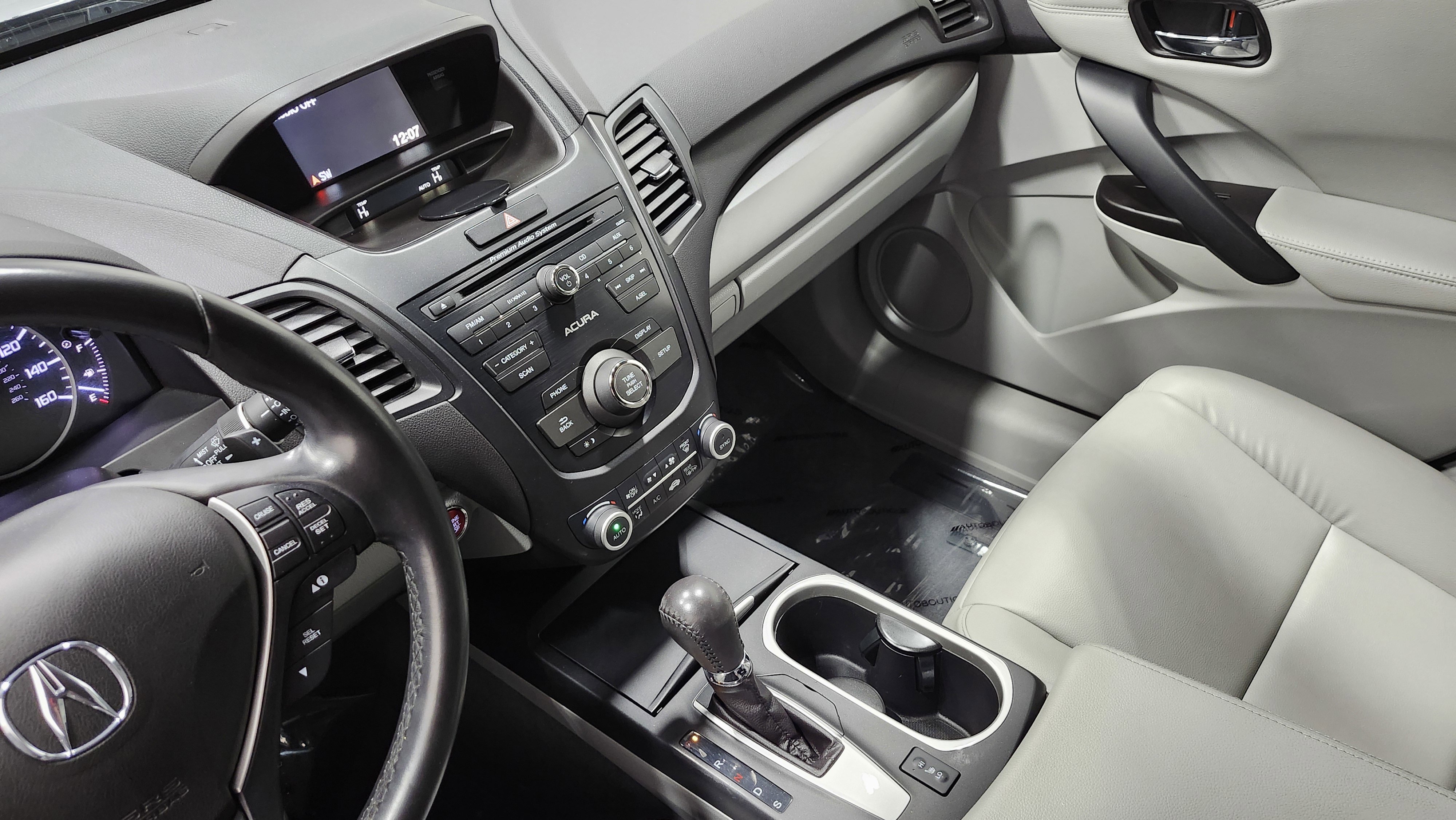 Used 2018 Acura RDX image 30