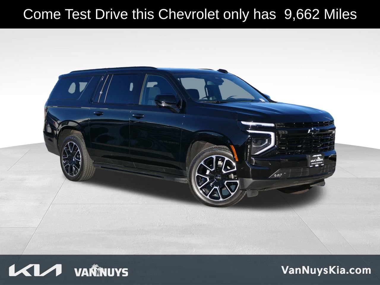 Used 2025 Chevrolet Suburban RST