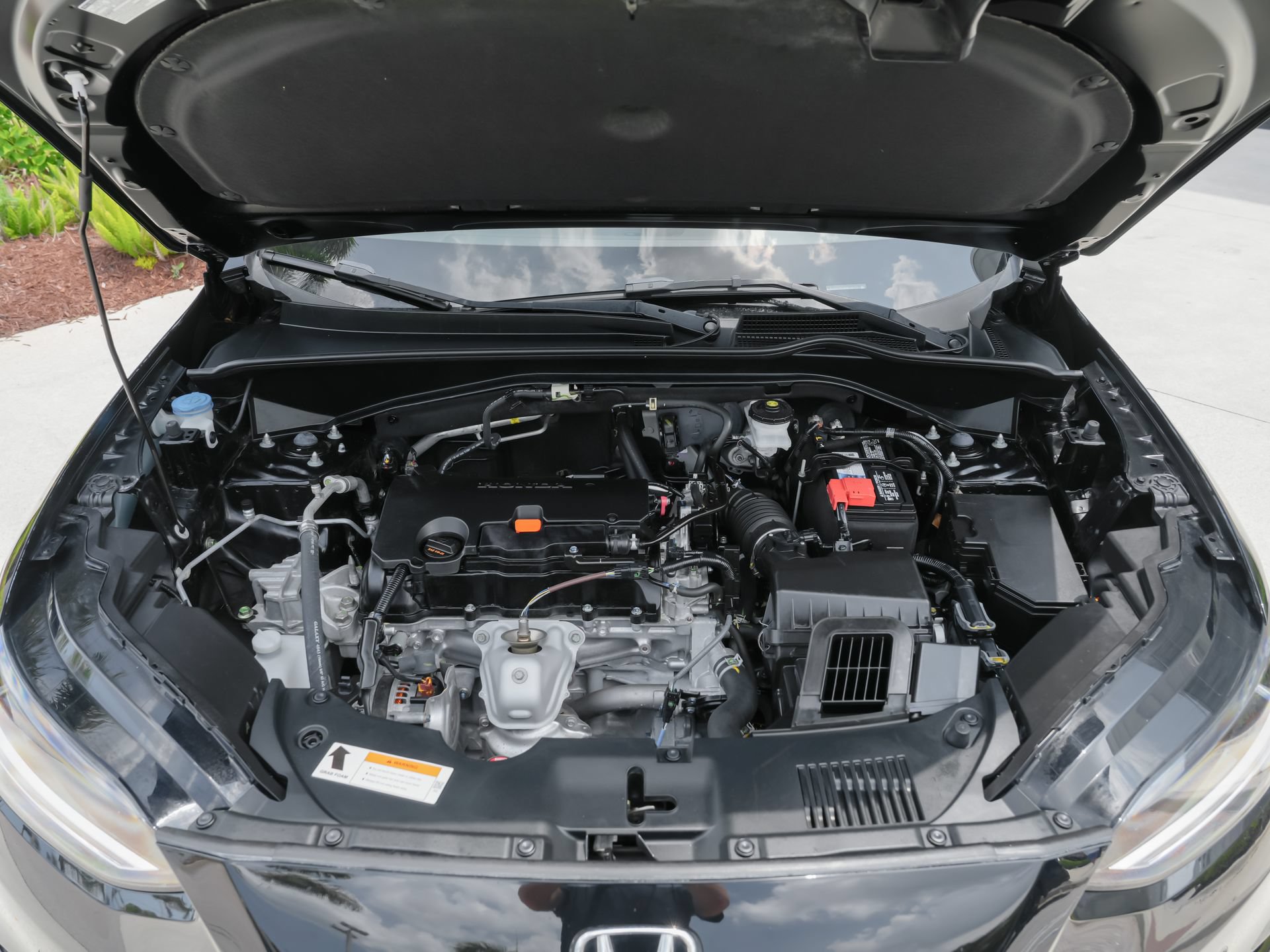 Used 2024 Honda HR-V EX-L image 40