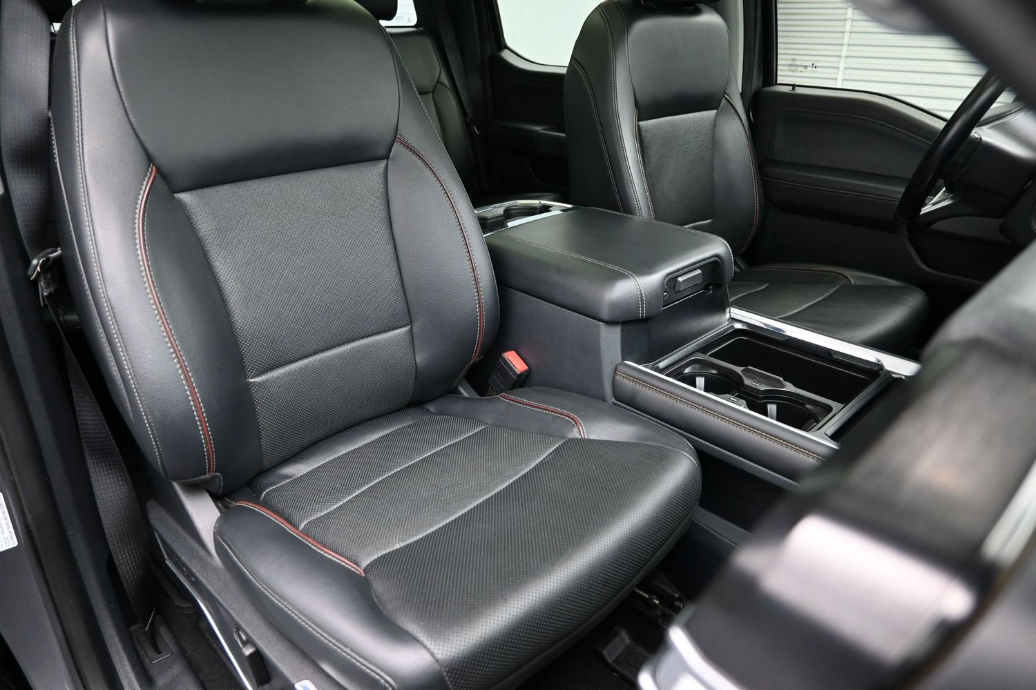 Used 2023 Ford F250 Lariat w/ Lariat Ultimate Package AWD/4WD image 45