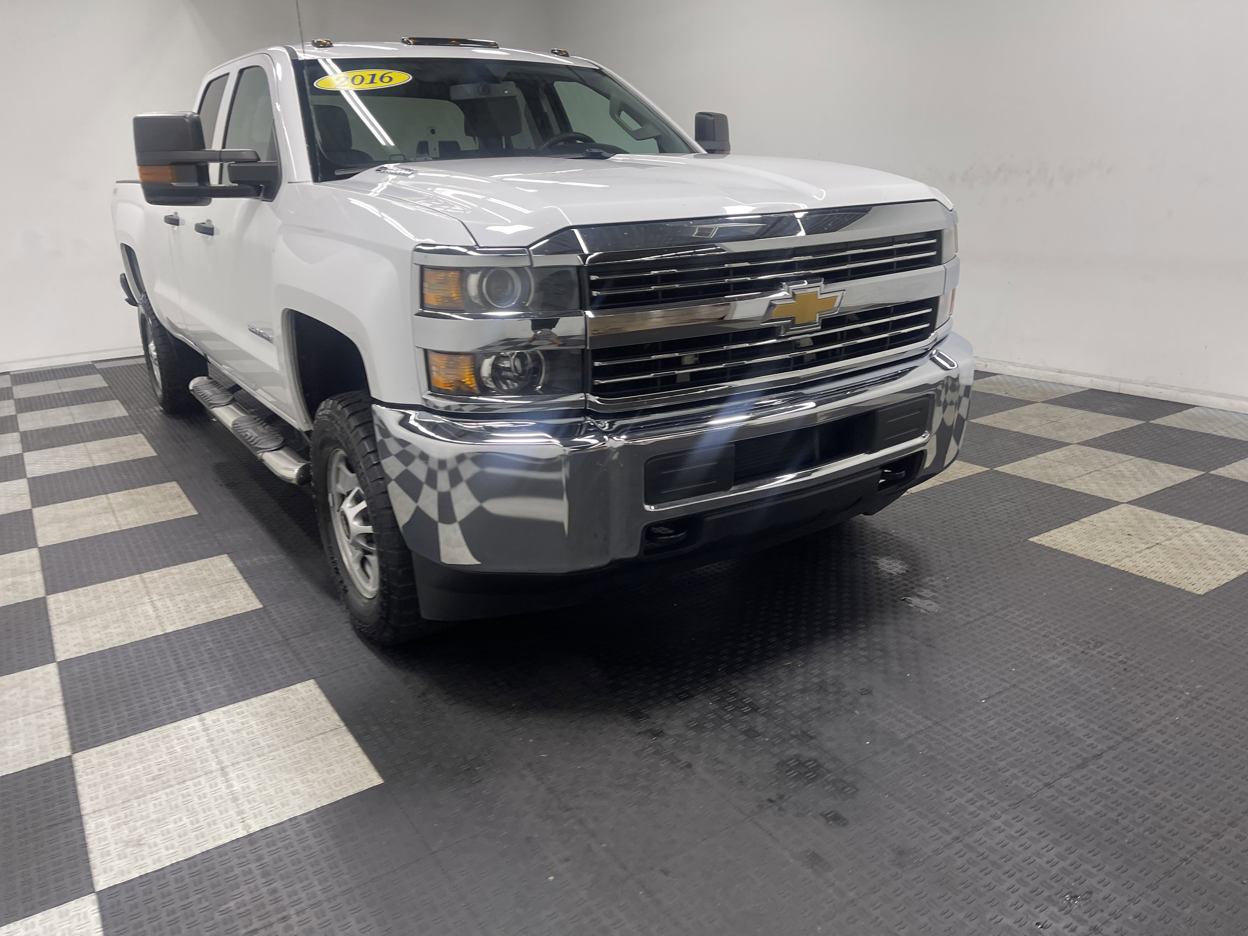 Used 2016 Chevrolet Silverado 2500 W/T w/ WT Convenience Package AWD/4WD image 6