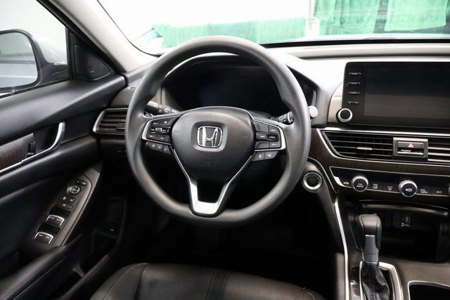 Used 2018 Honda Accord EX image 15