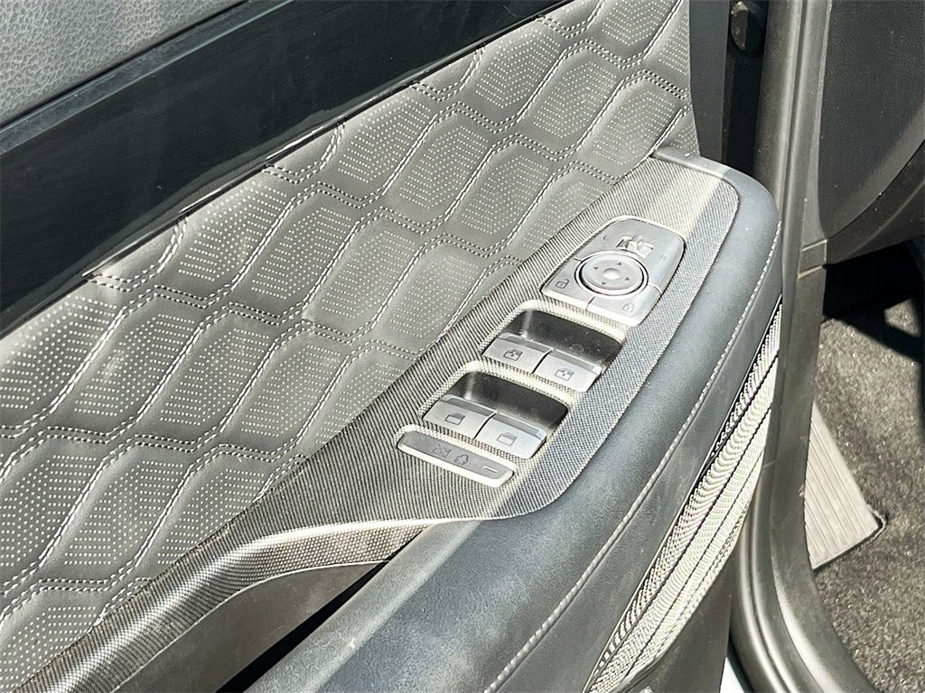Used 2022 Hyundai Palisade Calligraphy image 18