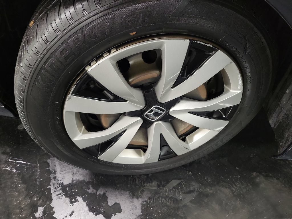 Used 2023 Honda Civic LX image 10