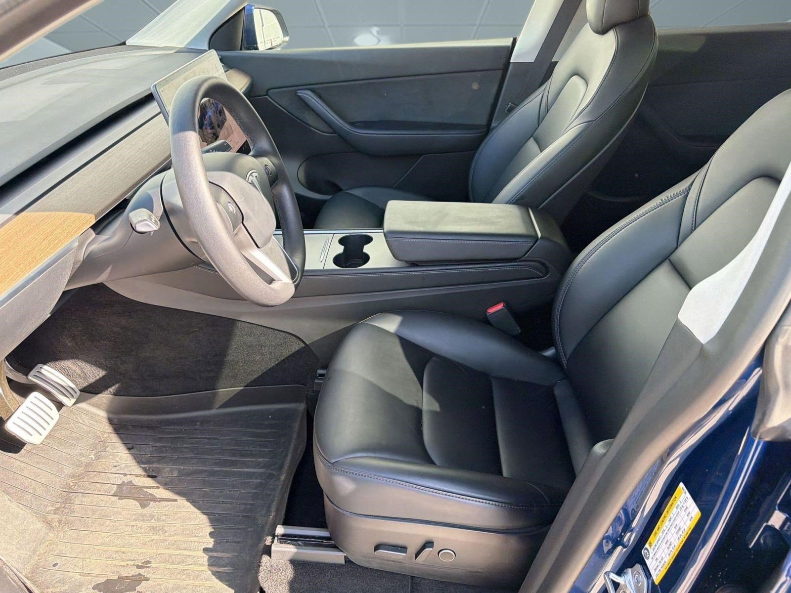 Used 2022 Tesla Model Y Performance image 19