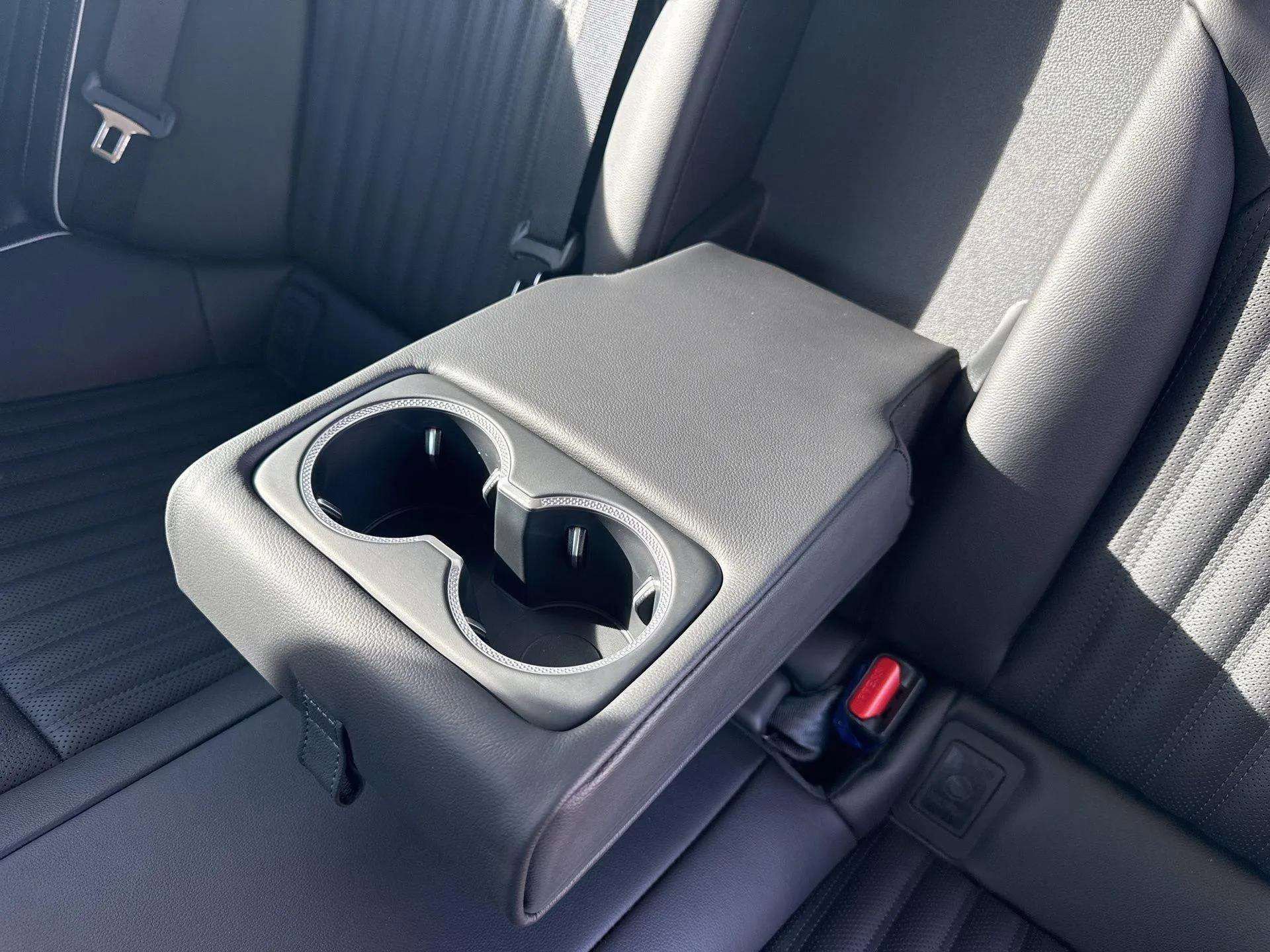 Used 2026 Genesis G70 2.5T Prestige image 44