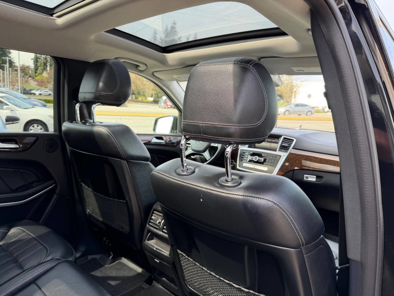 Used 2013 Mercedes-Benz GL 450 4MATIC w/ Premium 1 Pkg image 29