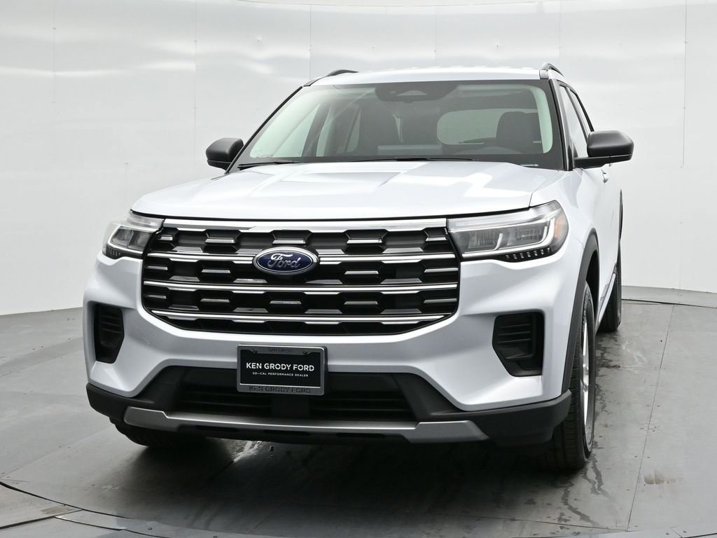 New 2025 Ford Explorer Active image 57