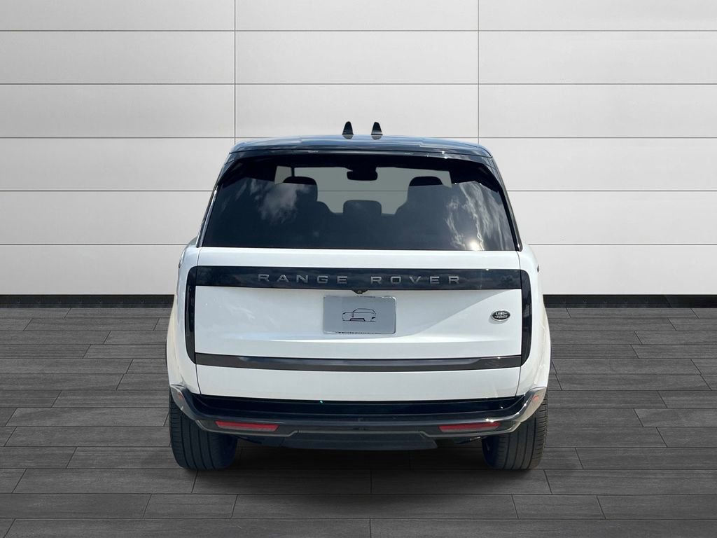 Used 2023 Land Rover Range Rover SE AWD/4WD image 4