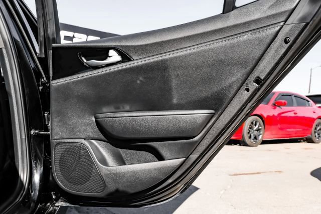 Used 2021 Kia Stinger GT-Line image 53