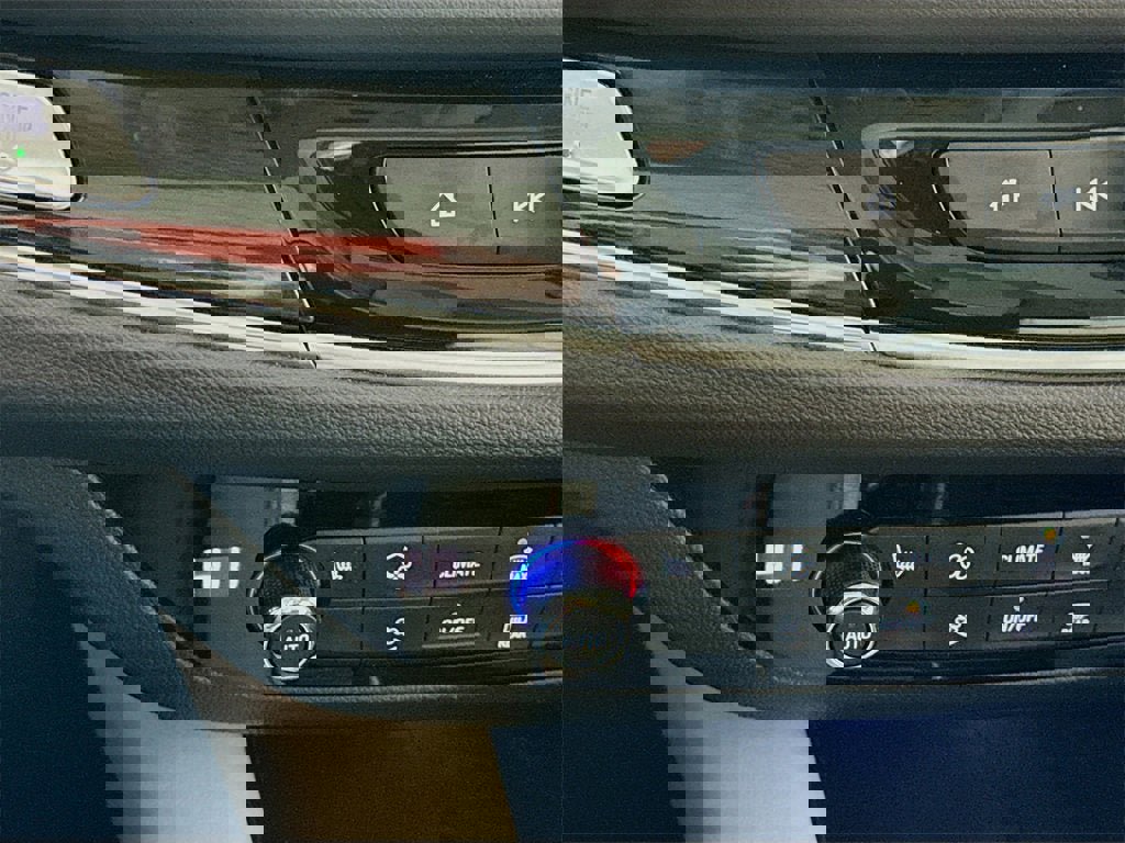 Certified 2023 Buick Enclave Essence w/ Experience Buick Package image 14