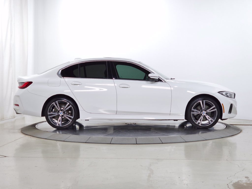 Certified 2024 BMW 330i xDrive Sedan w/ Premium Package AWD/4WD image 10