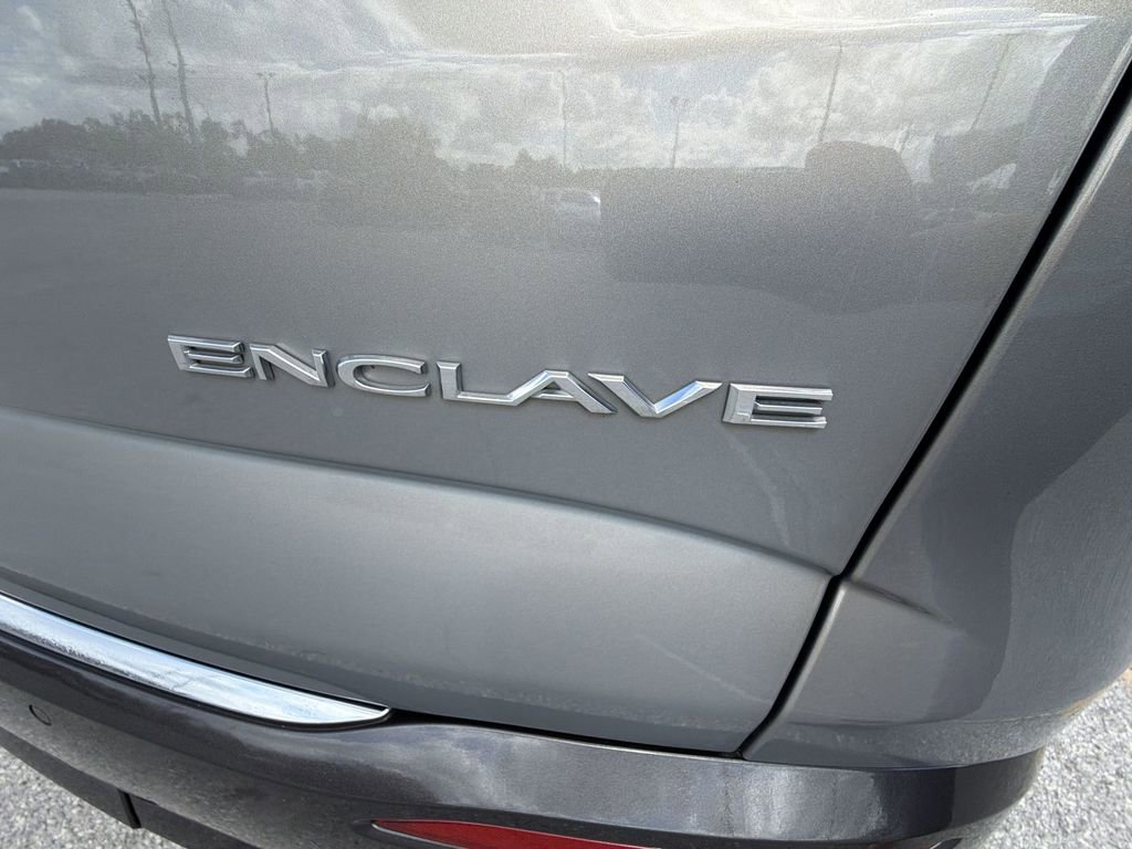 Certified 2018 Buick Enclave Essence w/ Trailering Package image 35