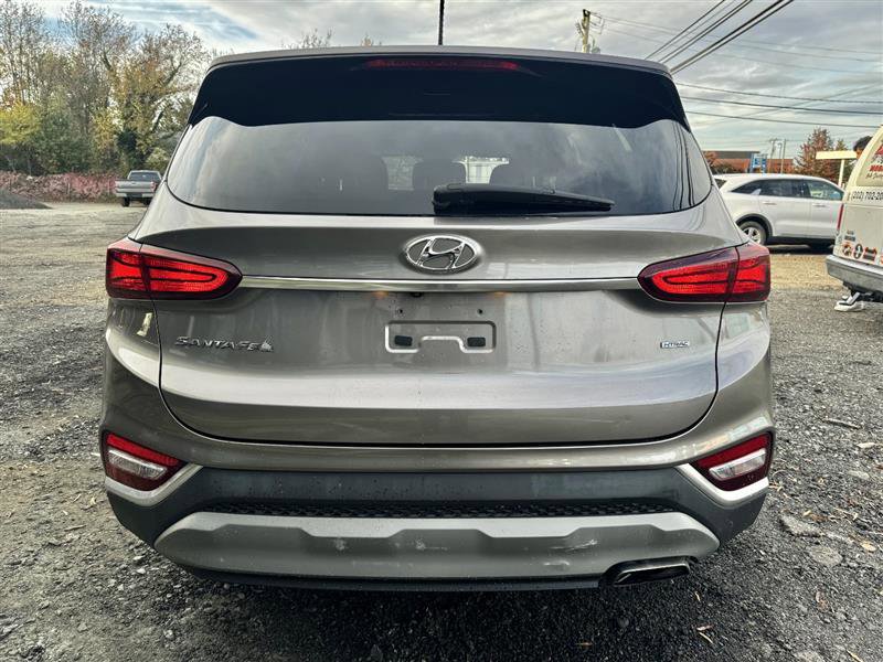 Used 2019 Hyundai Santa Fe SE AWD/4WD image 7