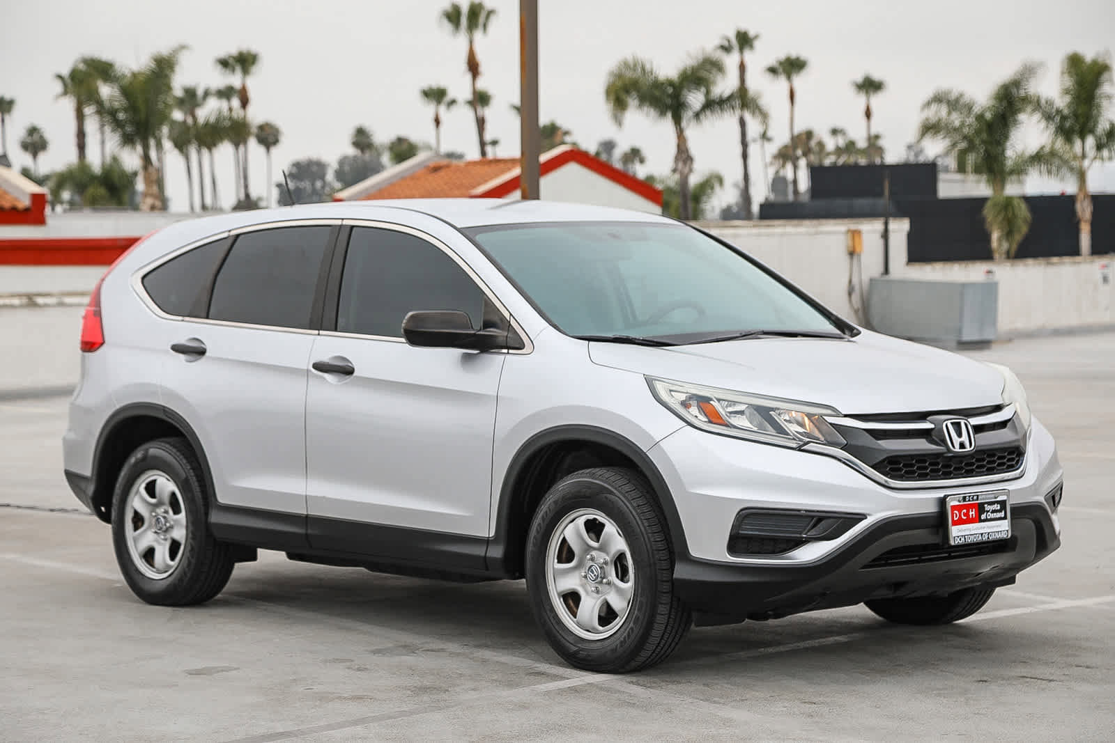 Used 2015 Honda CR-V LX image 4