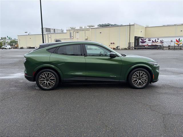 Certified 2025 Ford Mustang Mach-E Premium AWD/4WD image 4