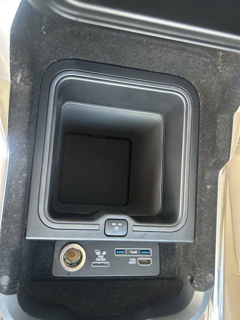 Used 2018 Land Rover Range Rover Sport HSE image 29