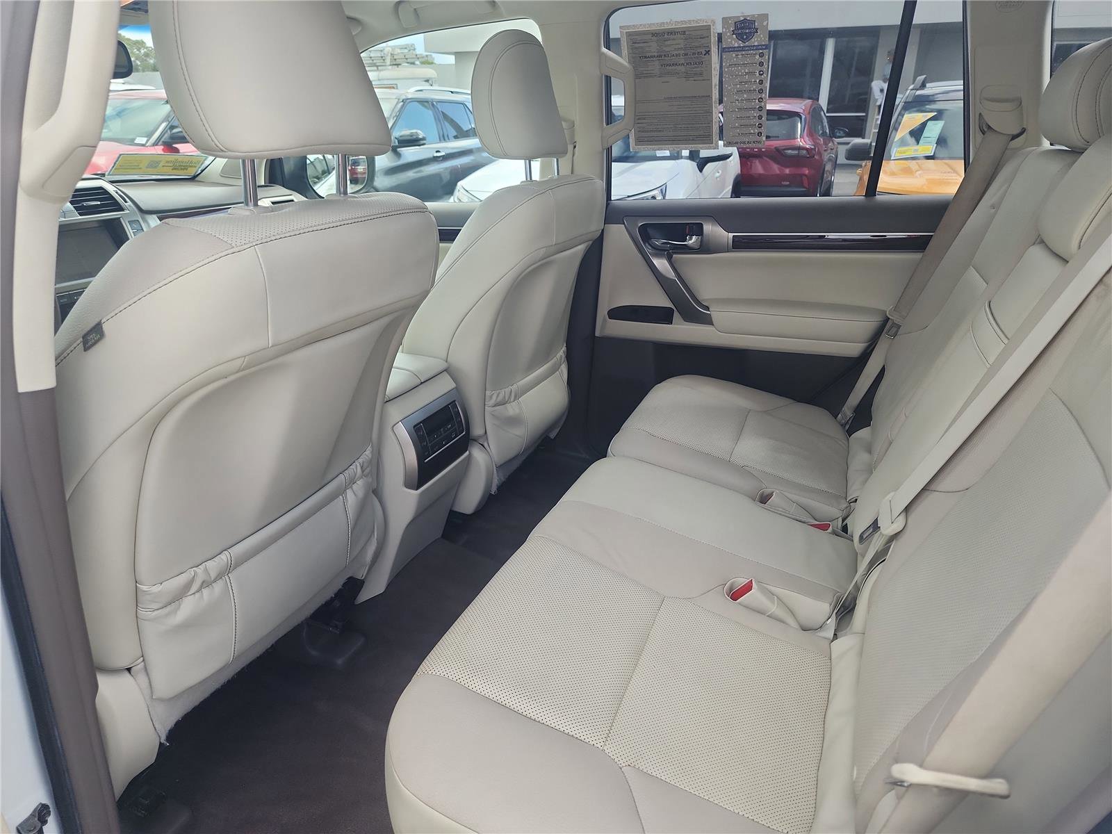 Used 2019 Lexus GX 460 Premium image 17