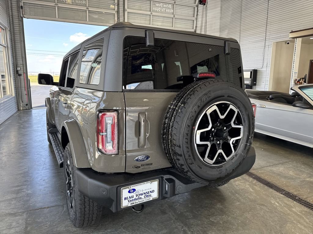 New 2025 Ford Bronco Outer Banks image 5