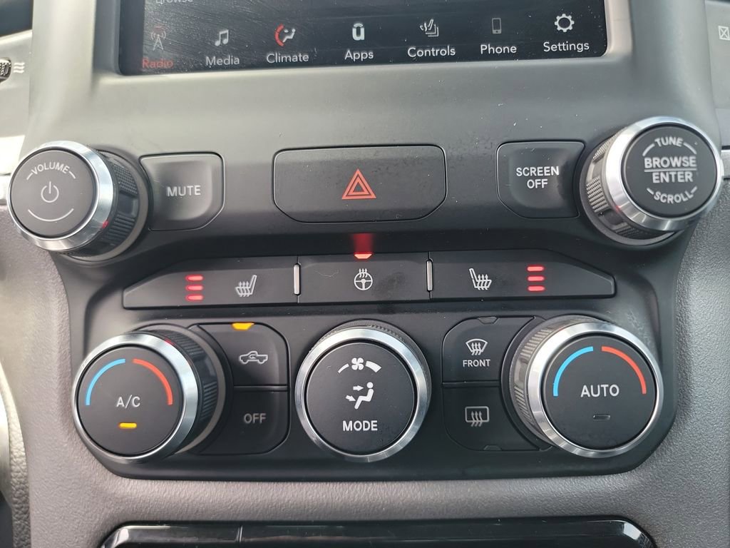 Used 2020 RAM 1500 Big Horn AWD/4WD image 19