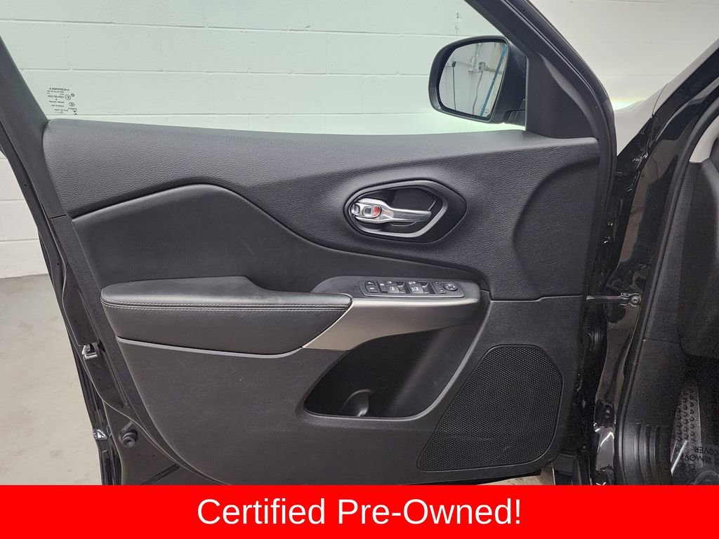 Certified 2021 Jeep Cherokee Latitude Lux w/ Comfort/Convenience Group image 10