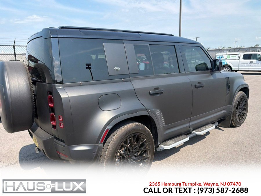 Used 2020 Land Rover Defender 110 SE AWD/4WD image 7