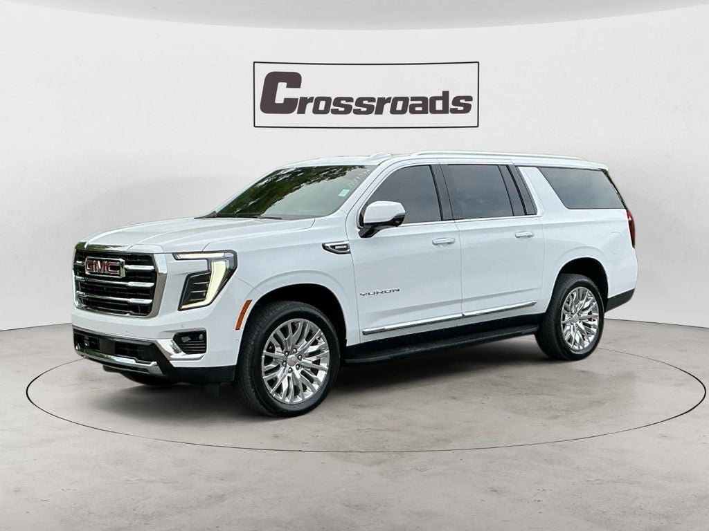Used 2026 GMC Yukon XL Elevation w/ Elevation Premium Package RWD image 1