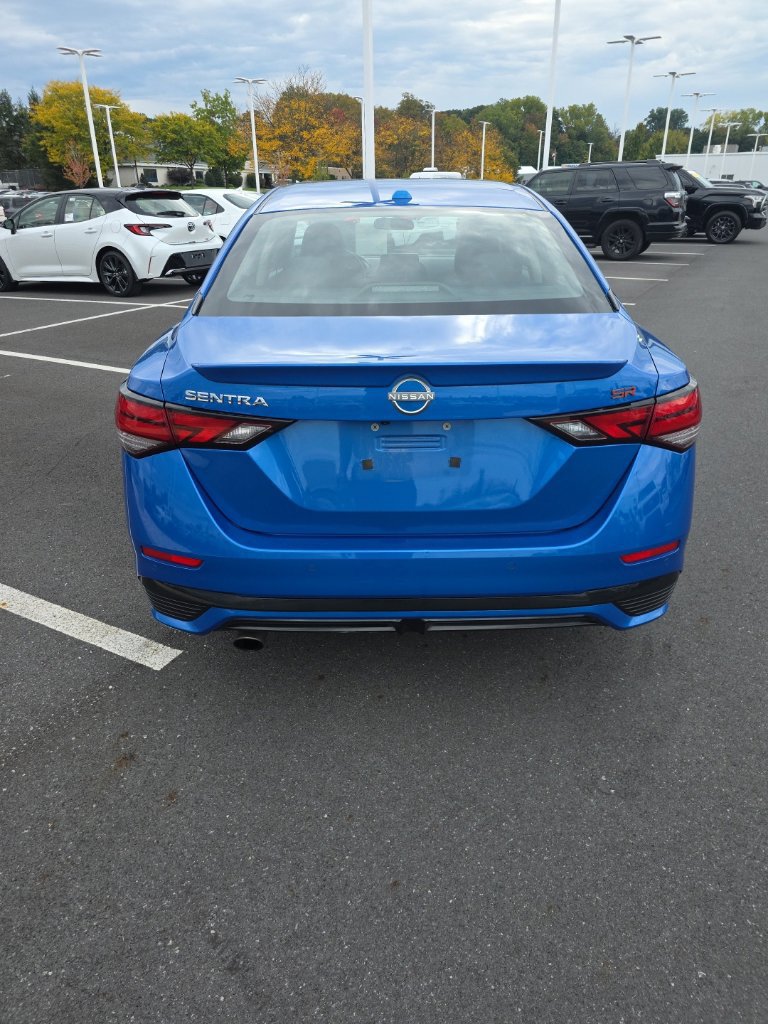 Used 2025 Nissan Sentra SR FWD image 6