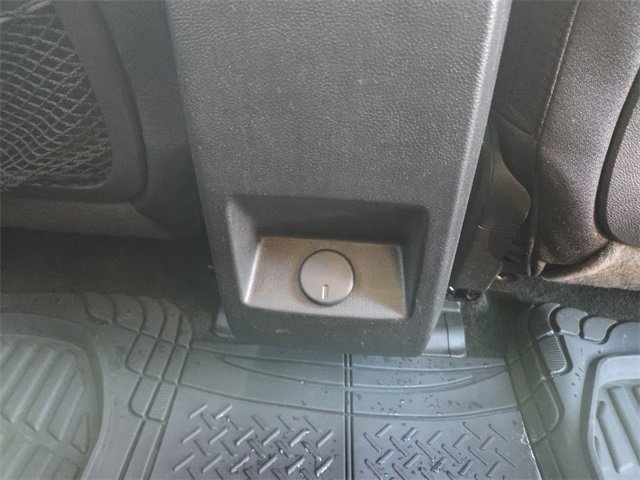 Used 2015 Chevrolet Equinox LT w/ Driver Convenience Package image 21