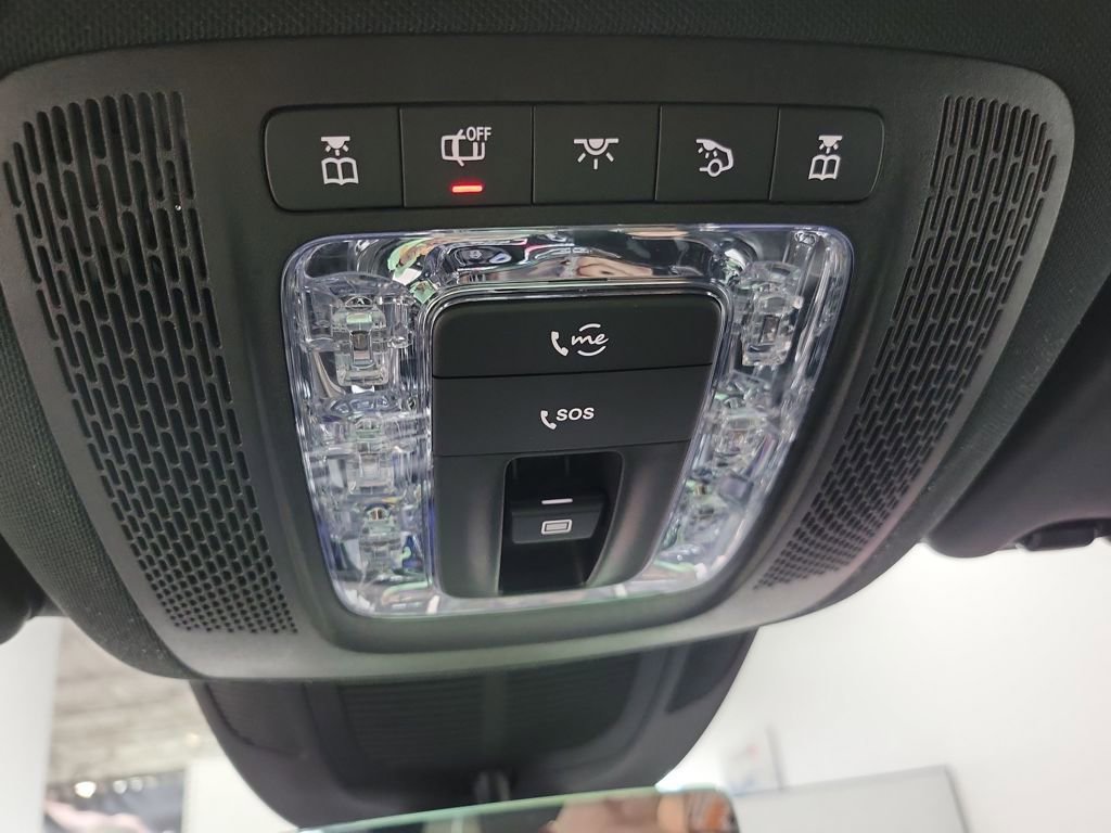 Used 2024 Mercedes-Benz GLE 350 GLE 350 w/ 3rd Row Seat Package image 50