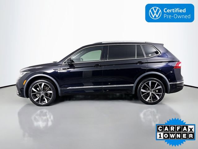 Certified 2022 Volkswagen Tiguan SEL R-Line image 4