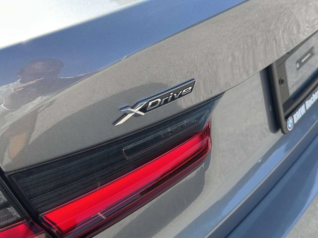 Used 2026 BMW 330i xDrive Sedan w/ Premium Package AWD/4WD image 17