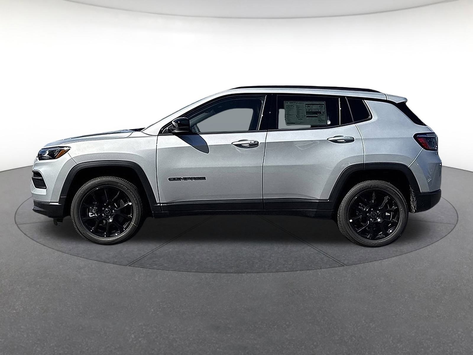 New 2026 Jeep Compass Latitude w/ Quick Order Package 29K image 2
