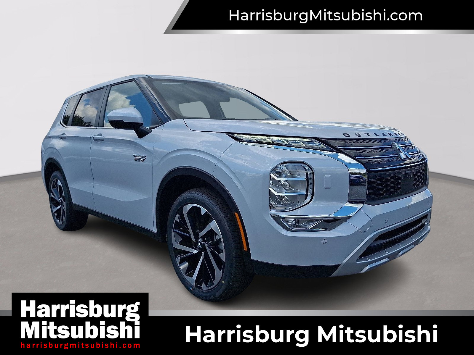 New 2025 Mitsubishi Outlander SE video 1