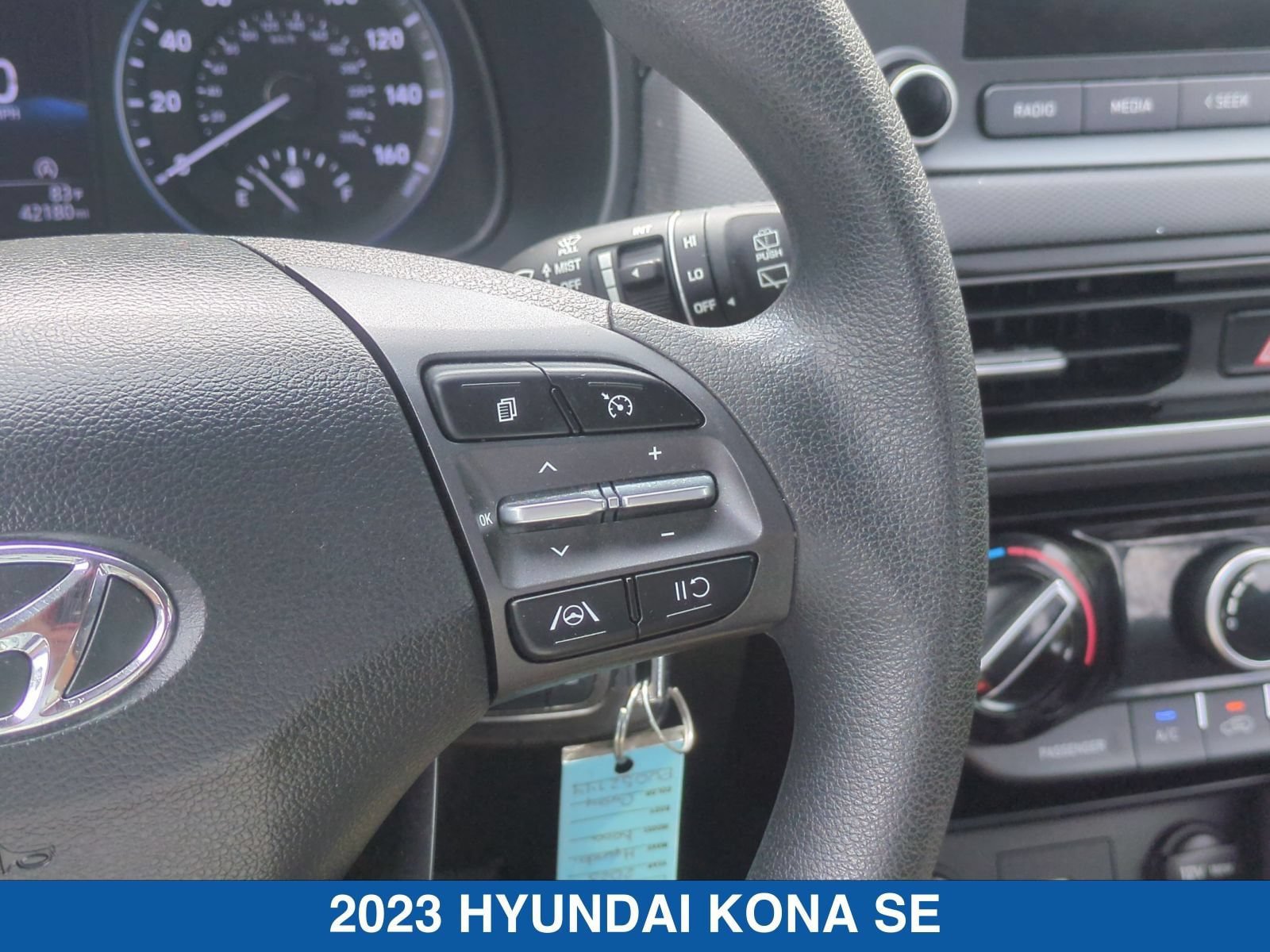 Used 2023 Hyundai Kona SE w/ Cargo Package AWD/4WD image 18
