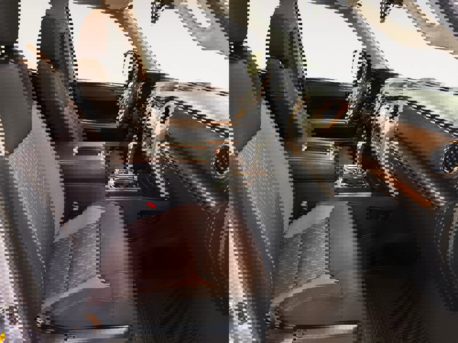 Used 2018 Toyota Tundra SR5 w/ SR5 Upgrade Package image 22