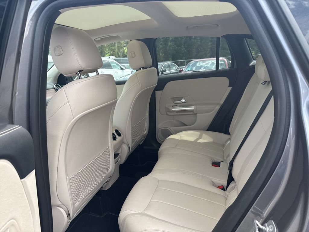 Certified 2023 Mercedes-Benz GLA 250 4MATIC image 8