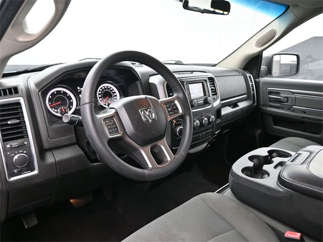 Used 2022 RAM 1500 Classic SLT image 23