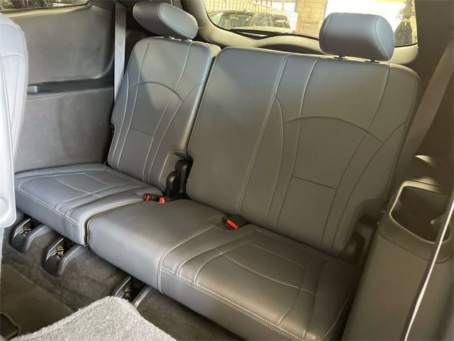 Used 2024 Buick Enclave Premium image 23