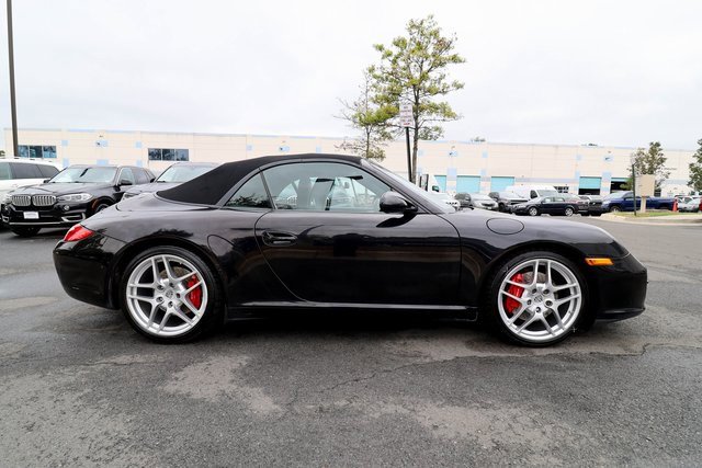 Used 2010 Porsche 911 Carrera S image 16